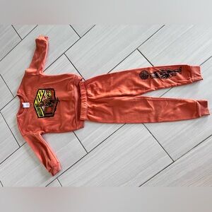5 sets of Graphic Sweatshirt and Pants Set